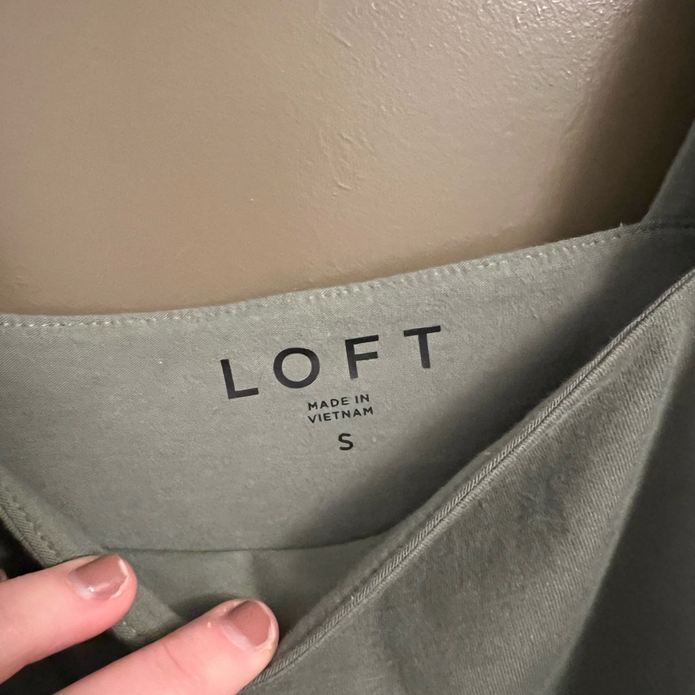 Loft Top - Picture 2 of 4